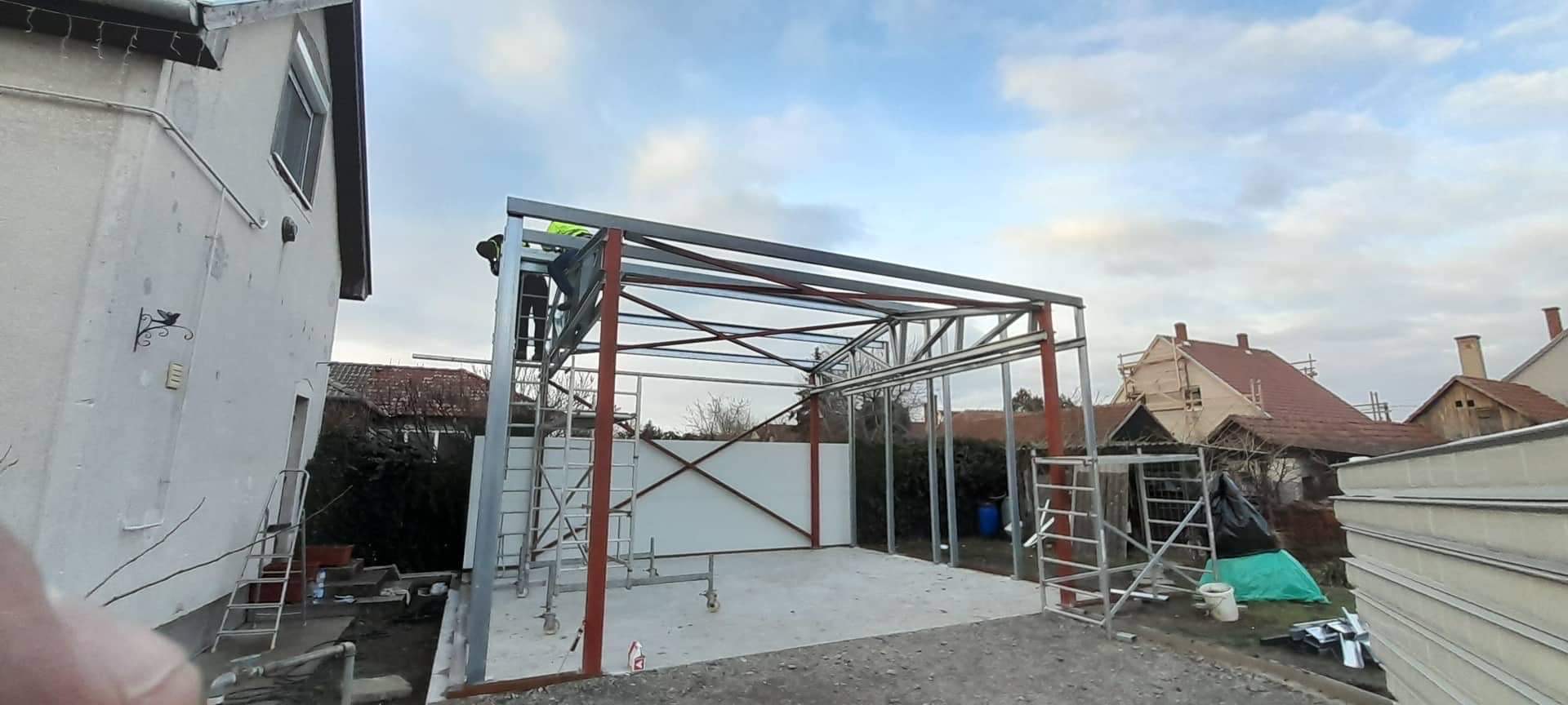 LGV Építők garázs gyártás